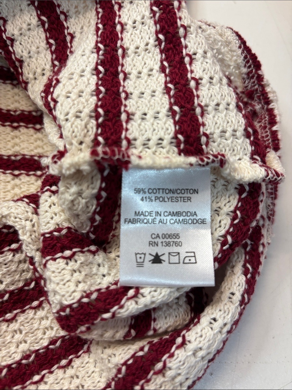 Reitman’s Knit Striped Crochet Button Front V-Neck Vest, size S - Picture 8 of 10